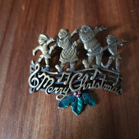 JJ Jewelry - Merry Christmas Pin